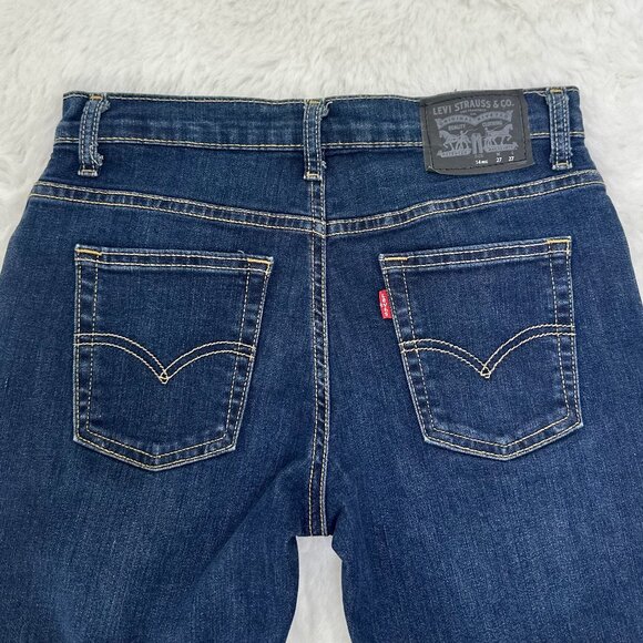 Levi’s Boys 511 Performance Slim Jeans in a classic medium-blue wash - Picture 6 of 10